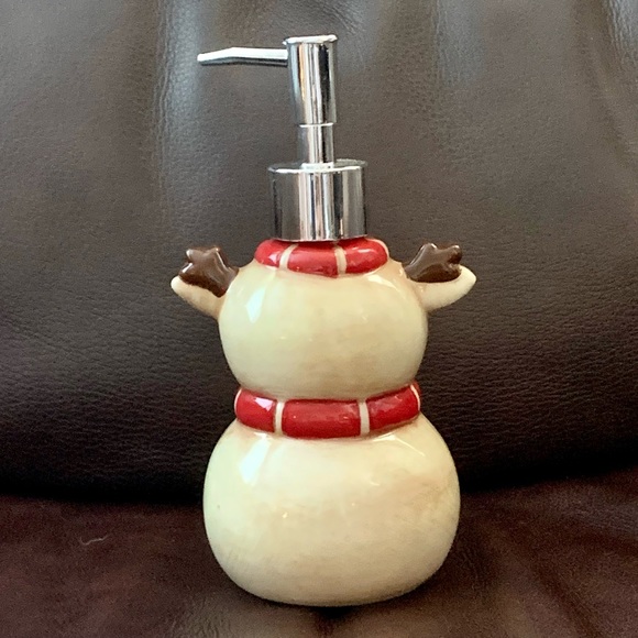 Johanna Parker Christmas Reindeer Ceramic Soap Dispenser - Picture 7 of 13